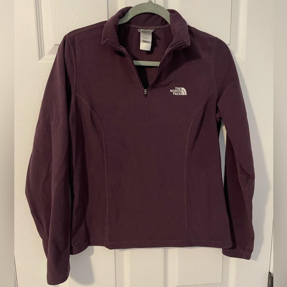 The North Face 1/4 Zip Long Sleeve Fleece Pullover, Women’s Size M, Purple